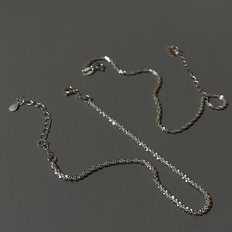925 Sterling Silver Sparkling Lockbone Necklace