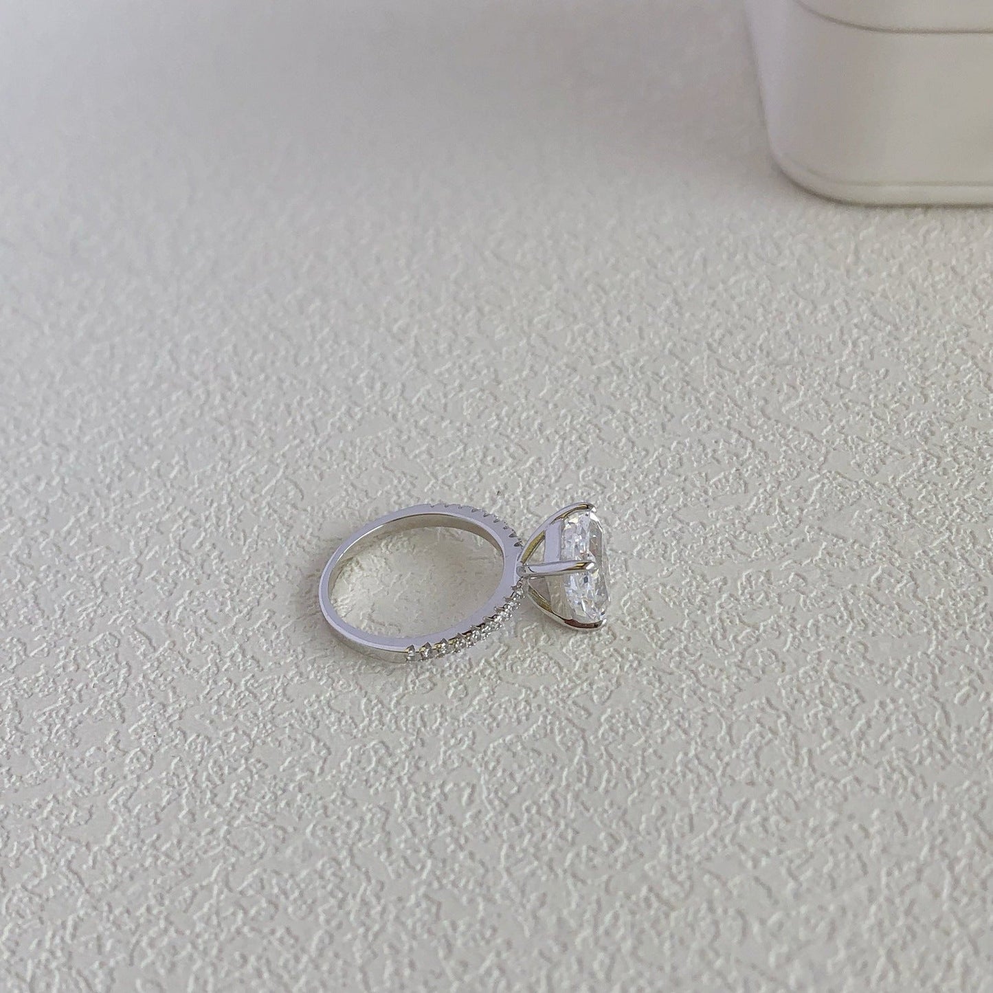 925 Silver Crushed Ice Lab Sapphire Ring – 18K Gold Plated Elegance