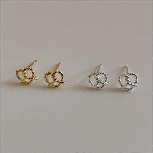 925 Sterling Silver Cross & Heart Stud Earrings – Cut-Out Design