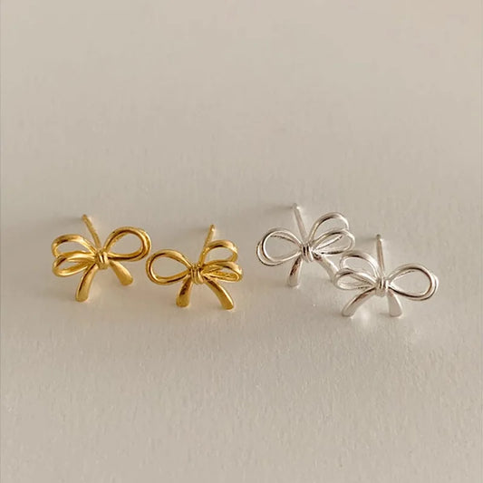 925 Sterling Silver Knot Earrings